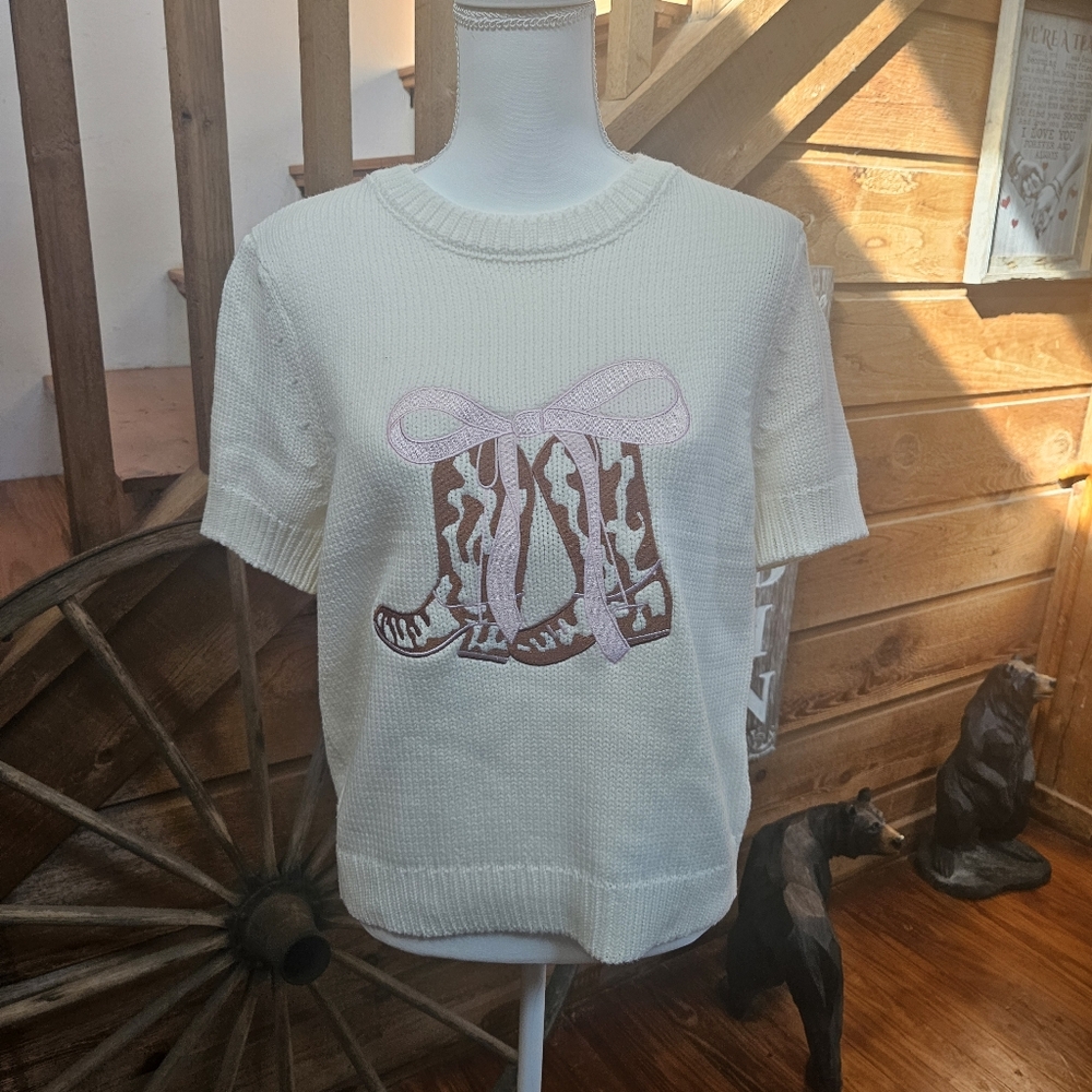 Willow & Wind Chic Ivory Sweater with Boot Design - Picture 2 of 7